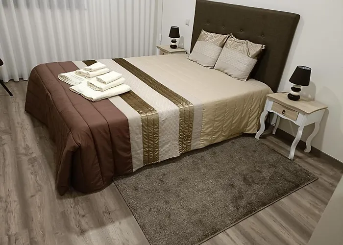 Olhares Do Lobo 팜스테이