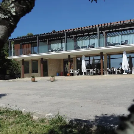 Olhares Do Lobo Farm stay *