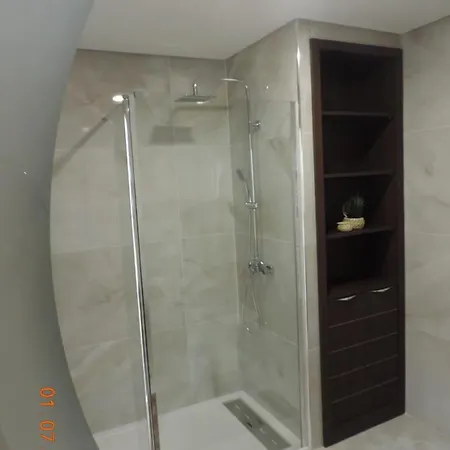 Olhares Do Lobo Farma