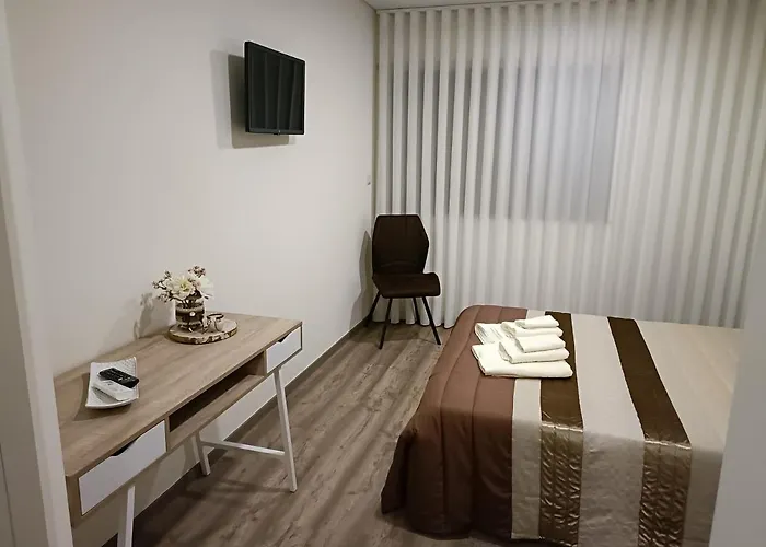 Olhares Do Lobo Alojamento de Turismo Rural *